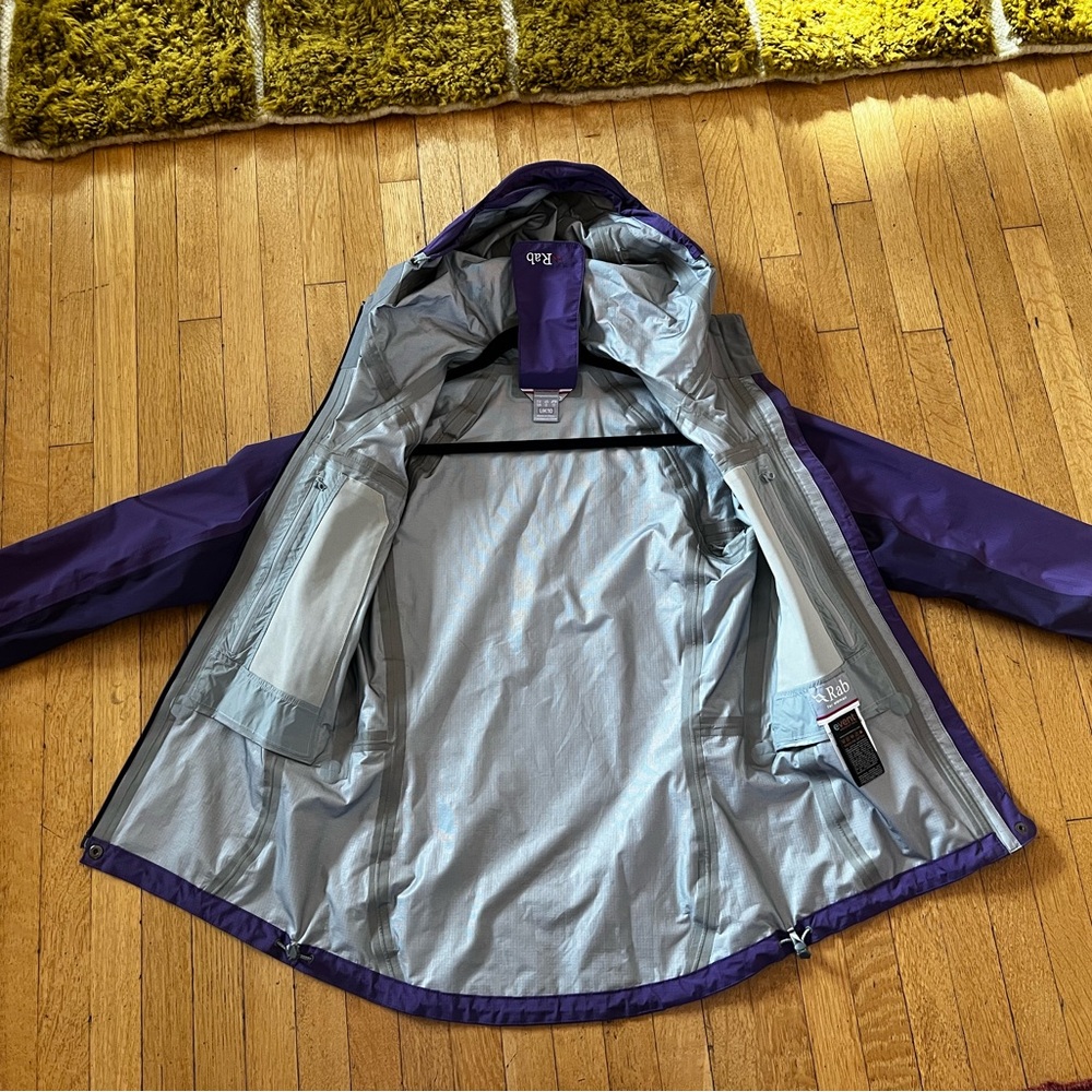 Rab Women's Raincoat - Picture 4 of 7